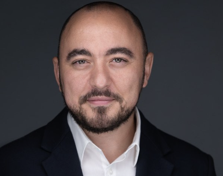 image of the doctor Dr. Ernest Erian image of the doctor Dr. Ernest Erian